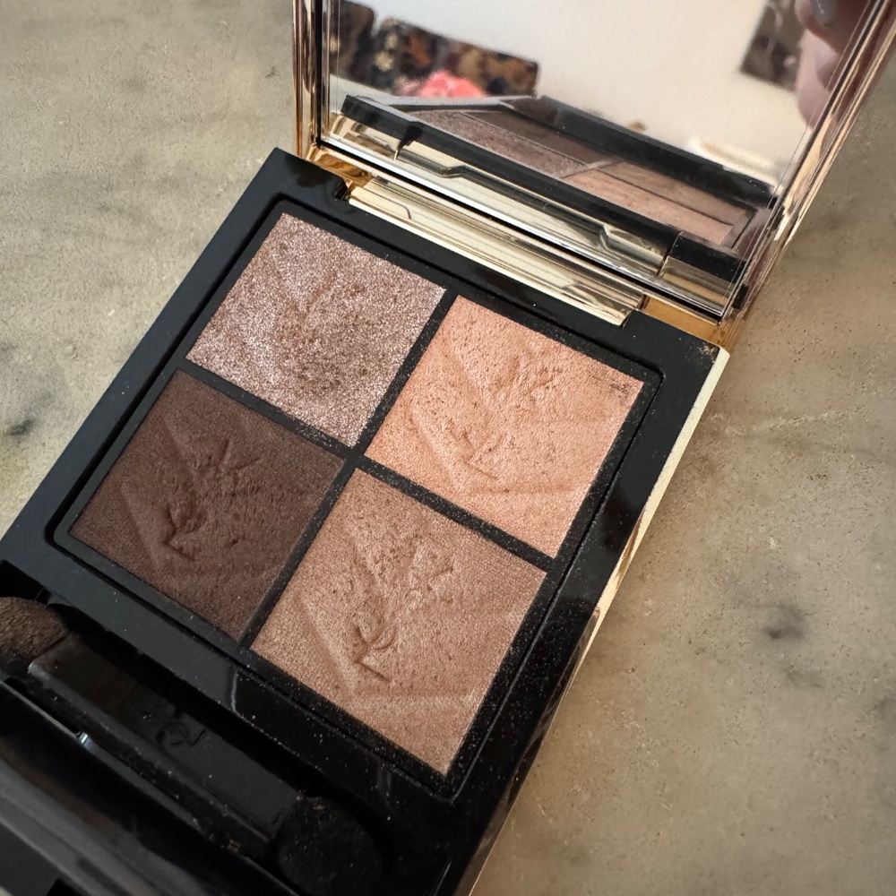 Yves Saint Laurent  Couture Mini Clutch Eyeshadow Palette - 100 Stora Dolls